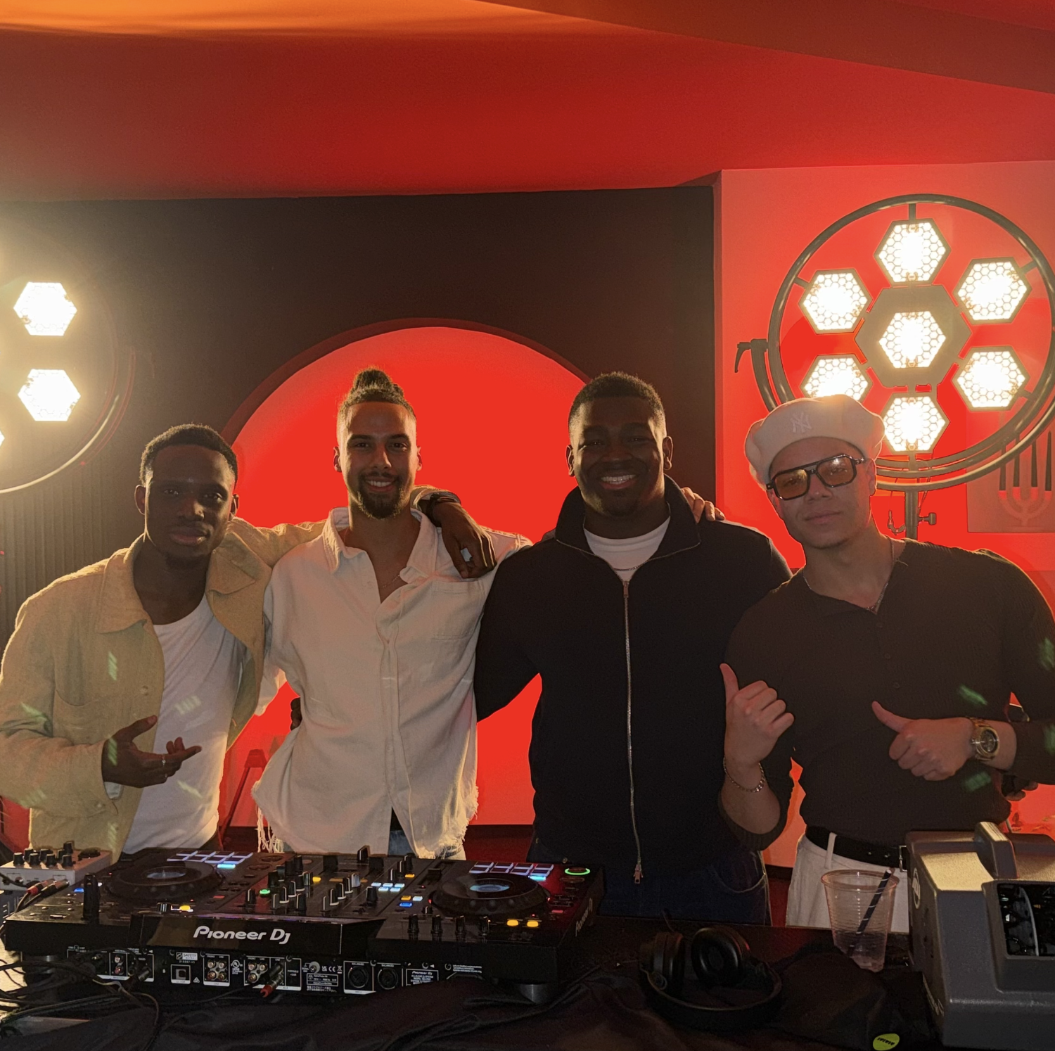 Yele_Dreampottery_CoffeeDayParty_8